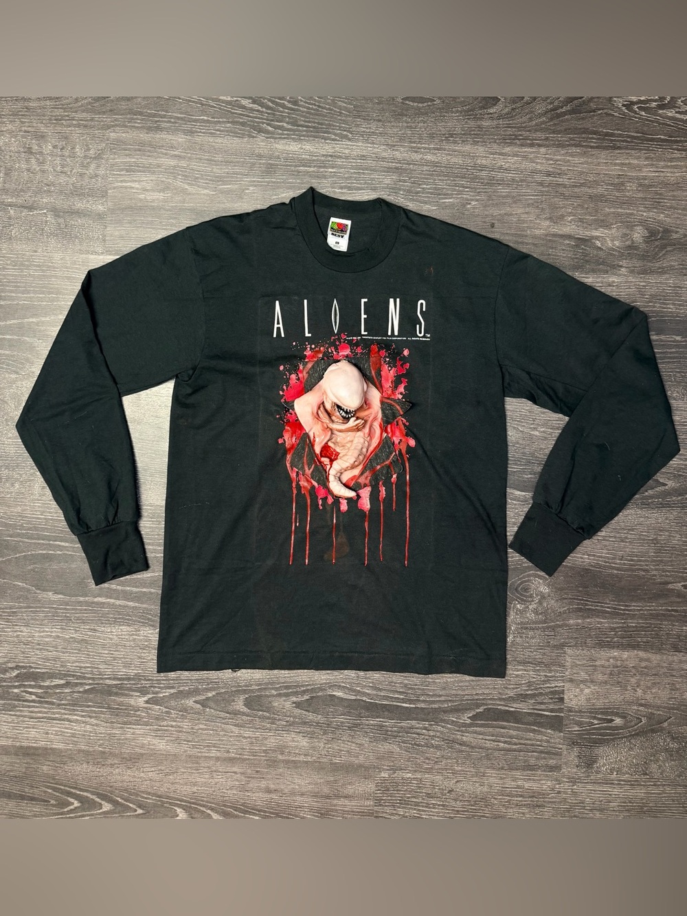 Vintage 1991 Aliens 3D Rubber Chestburster Long Sleeve Shirt Large